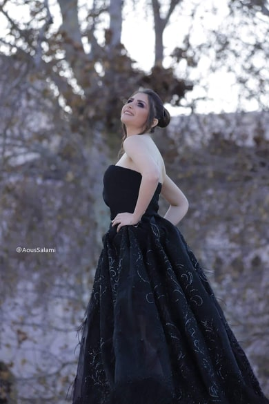 تألق الفنانة علا سعيد بتصاميم نيفين بشيتي دمشق سفي